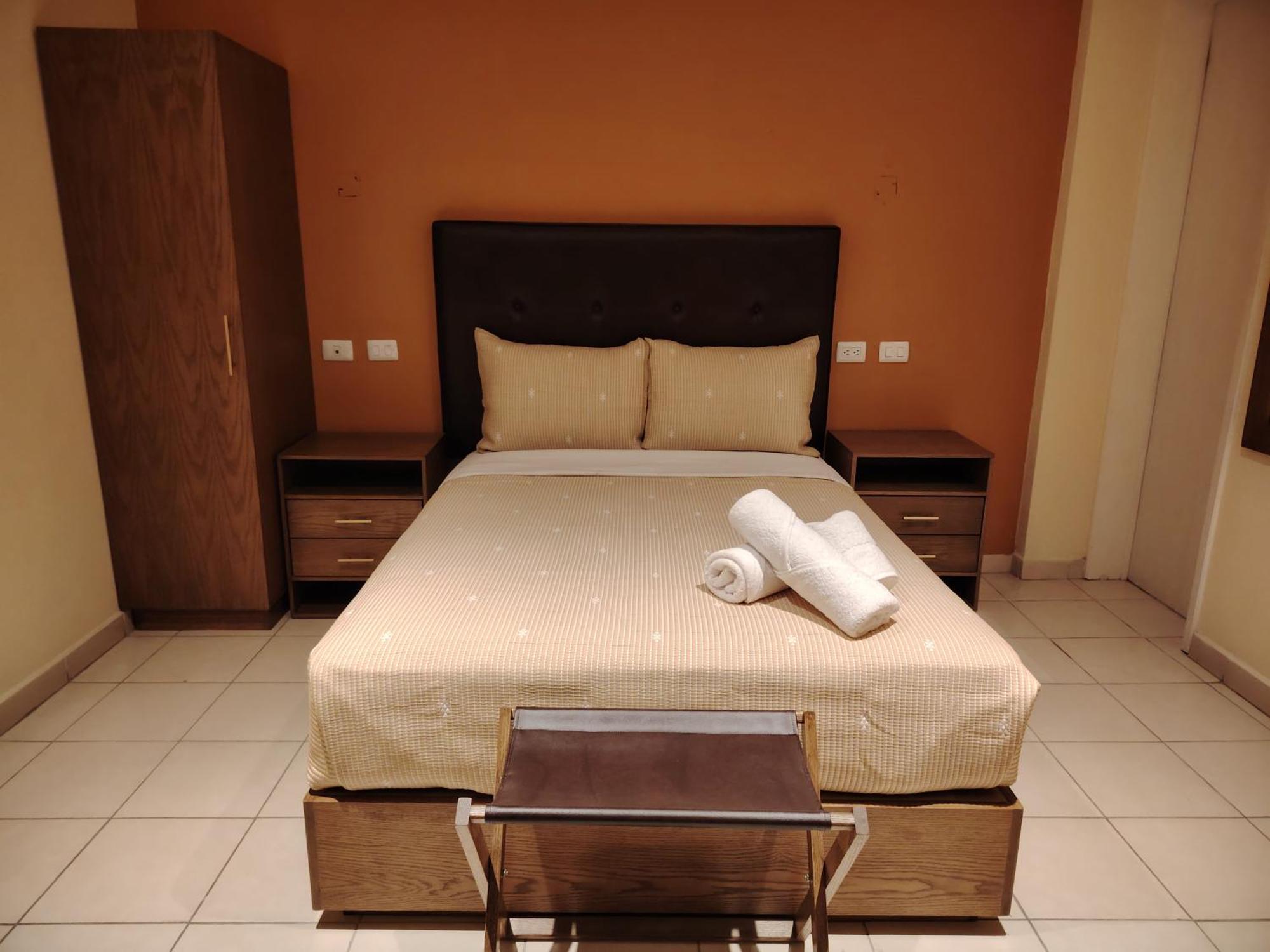 Hotel Meson Mariano Matamoros Керетаро Экстерьер фото